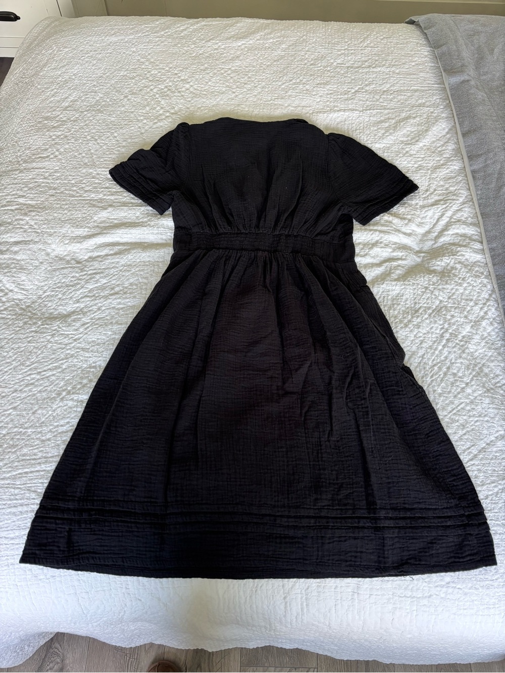 Boden 100% Cotton Black V-Neck Textured Empire Waist Dress | US 8L - Picture 6 of 12